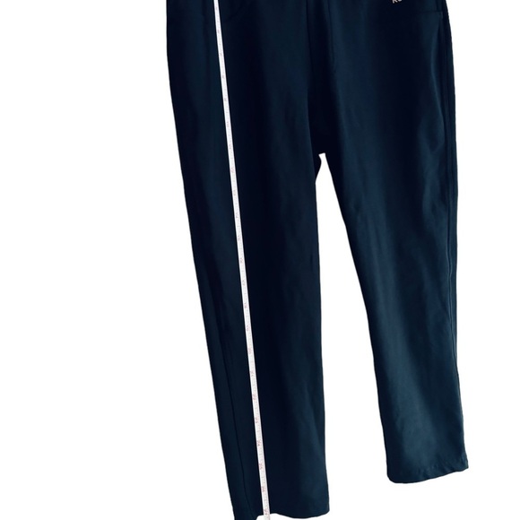 ▪️Reebok Easytone Capri Black S/M Sport Legging LIKE NEW▪️ - Picture 3 of 8